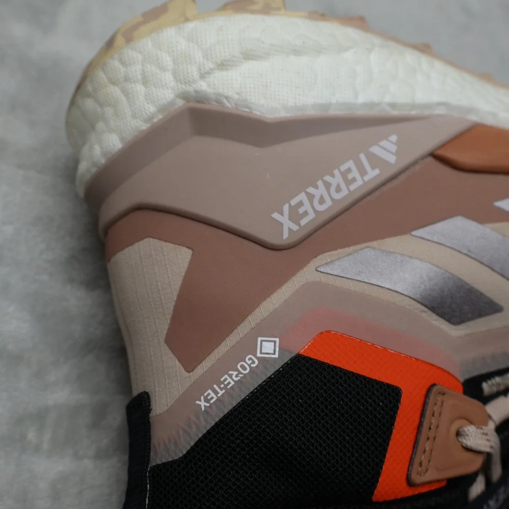 Adidas Womens 8.5 Trail Shoes Beige Pink Terrex Free Hiker 2 GORE-TEX  Hiking